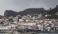 Ilhas do grupo central dos Açores sob aviso vermelho devido à precipitação forte